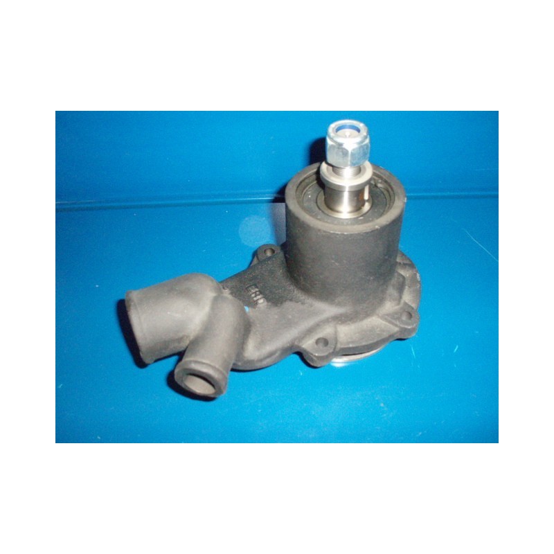 BOMBA DE AGUA MASSEY FERGUSON Y LANDINI